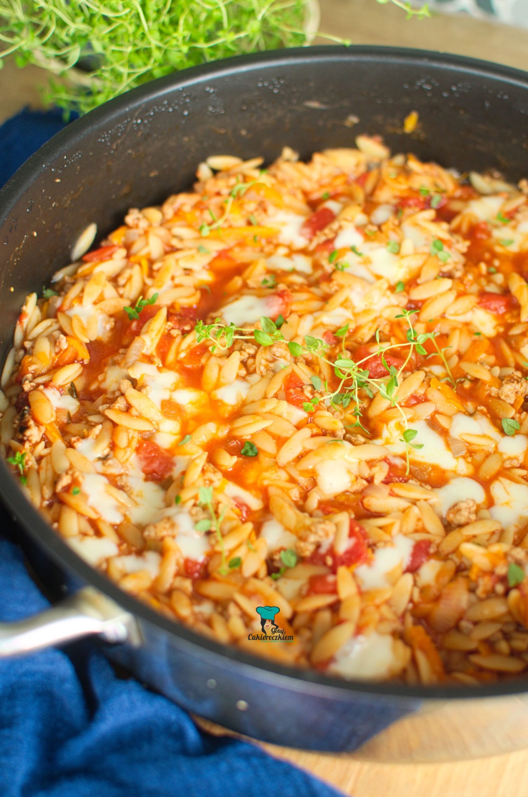 Orzo z mięsem mielonym