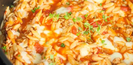 Orzo z mięsem mielonym