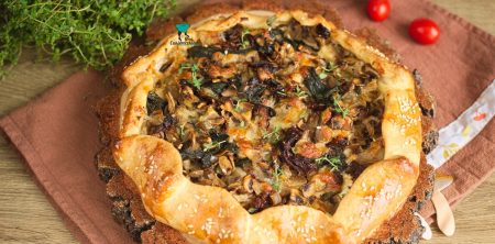 Tarta rustykalna z pieczarkami, suszonymi pomidorami i szpinakiem